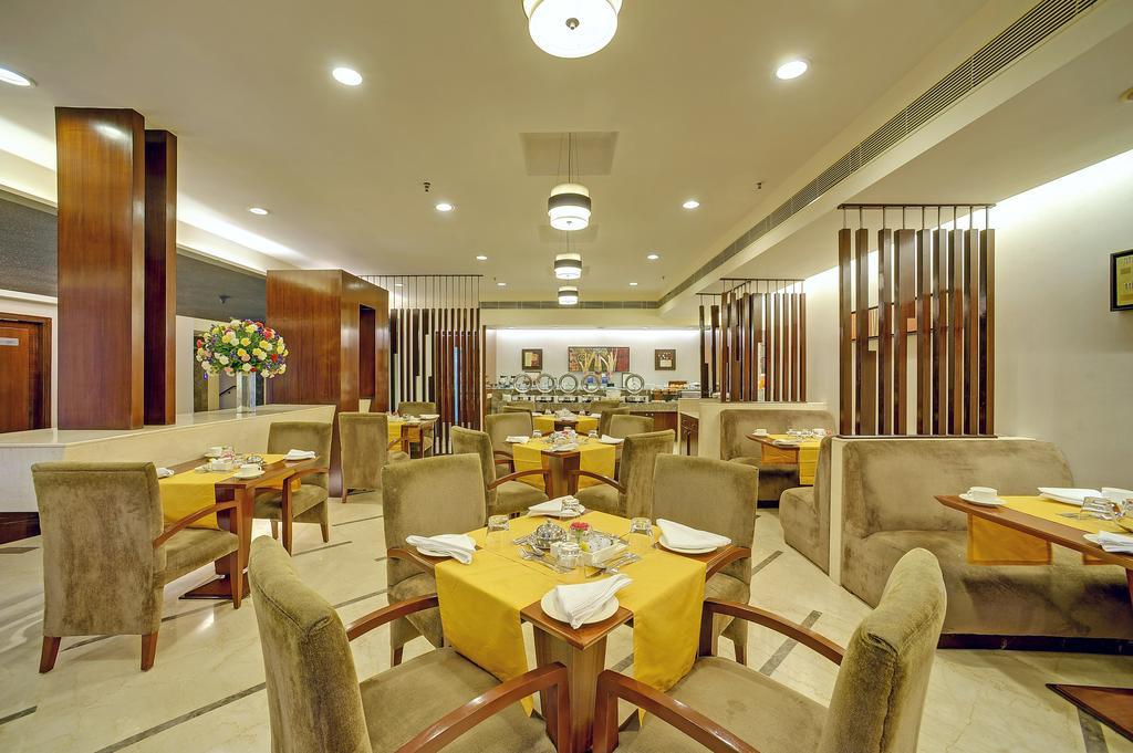 Muse Sarovar Portico Nehru Place New Delhi Exterior photo