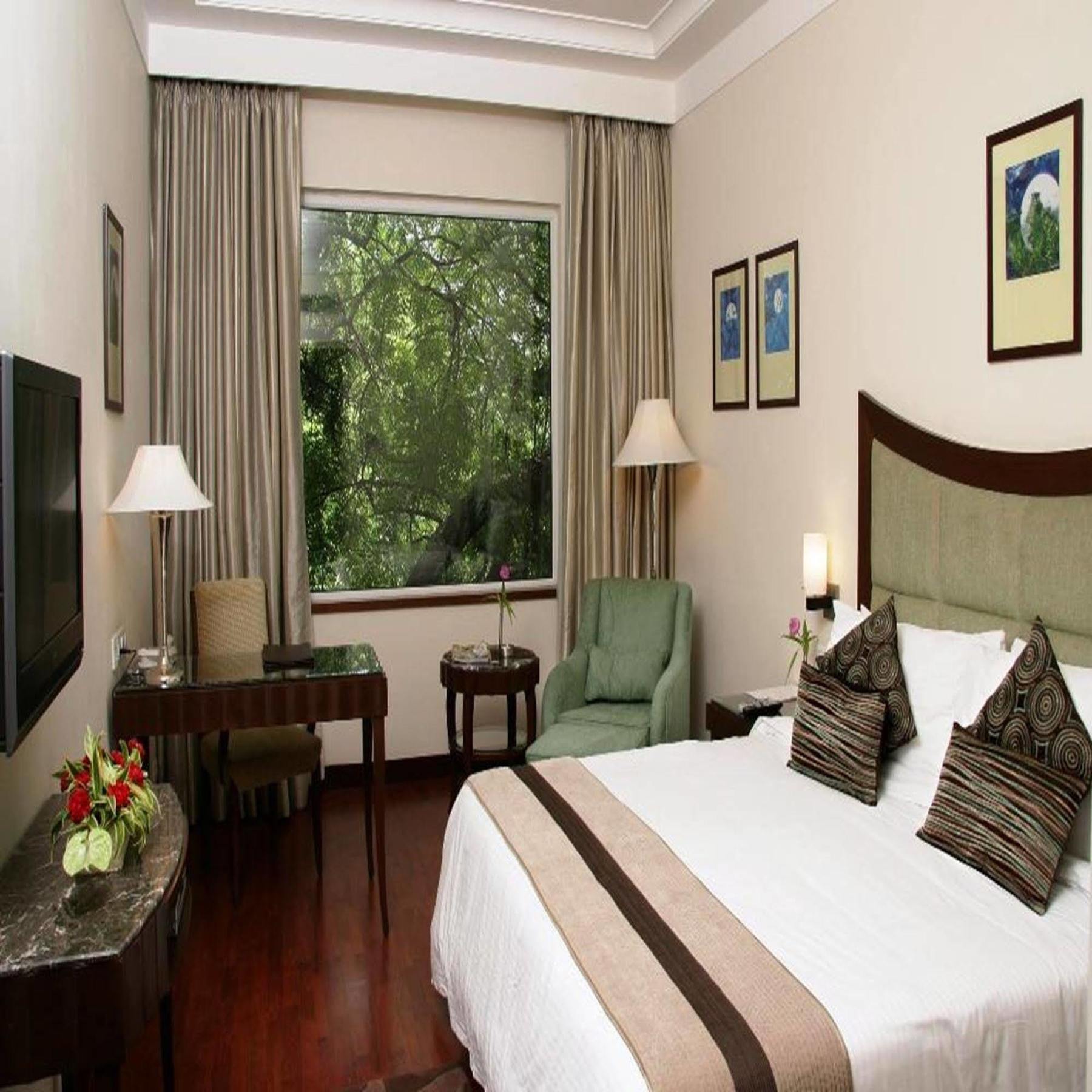 Muse Sarovar Portico Nehru Place New Delhi Exterior photo